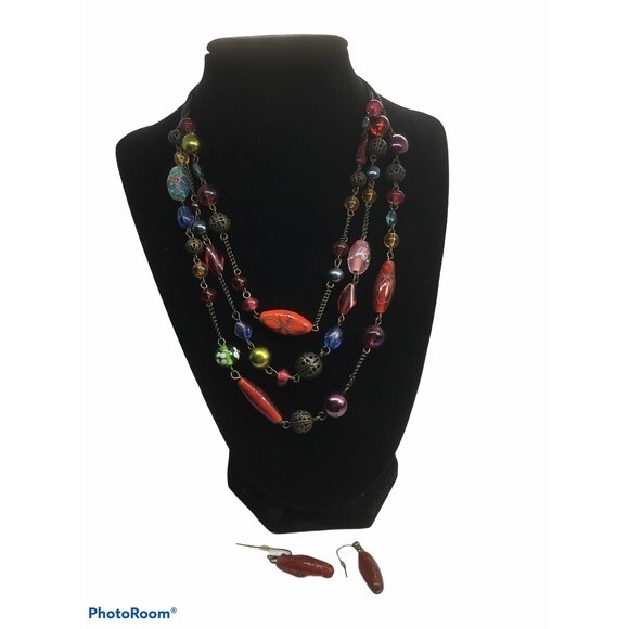Vintage Avon Red Multi Strand Necklace - Picture 1 of 3